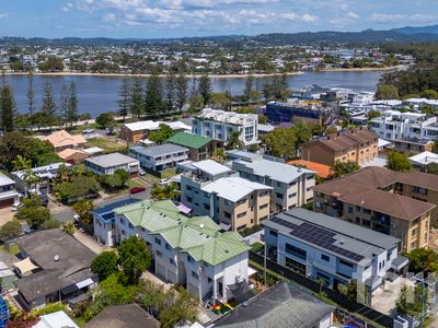 3 / 13 Bullimah Avenue, Burleigh Heads