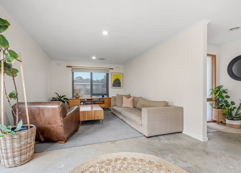 16 Webb Court, Portland