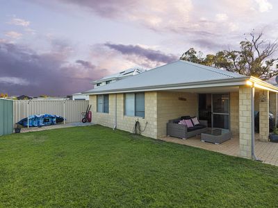 57 Mariposa Gardens, Success