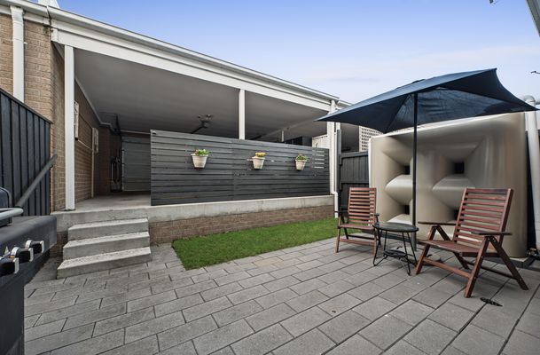 66 Napoli Circuit, Greenvale