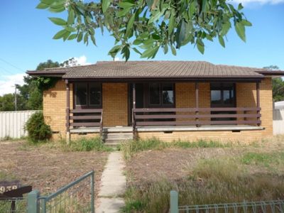 932 Captain Cook Drive, North Albury