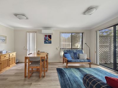73 King Albert Avenue, Tanilba Bay