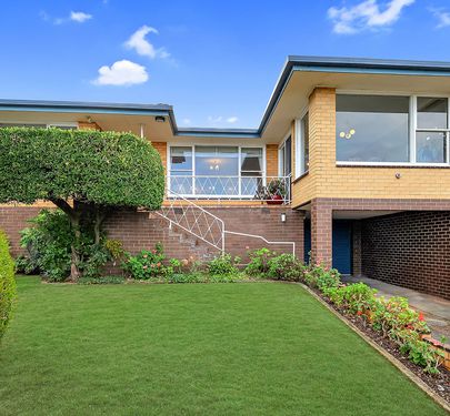 13 Maxwell Grove, Warrnambool