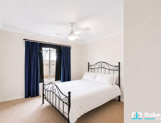 Endless Potential in One of Old Tewantin's Most Desirable Streets image 8