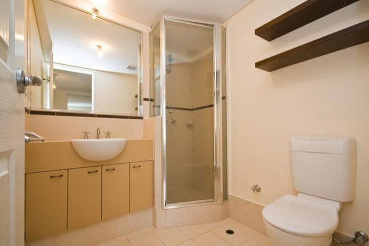 16 / 20 Pendal Lane, Perth