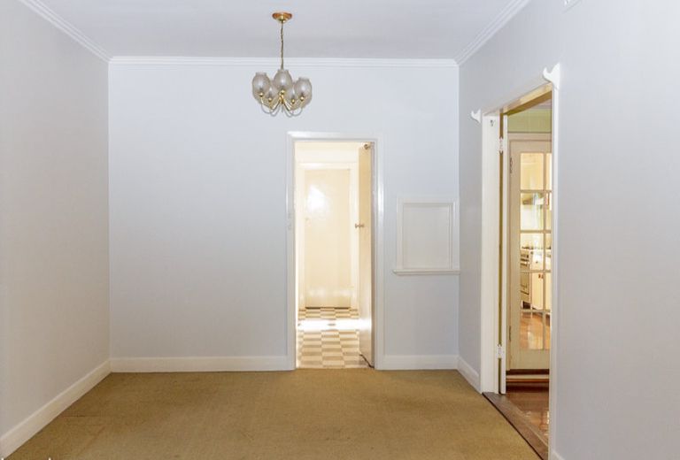 21 Alvie Road, Mount Waverley