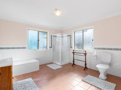 47 The Parapet, Manyana