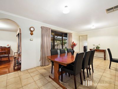 64 Bellbrook Drive, Dandenong North