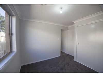 30 Apsley Crescent, Dubbo