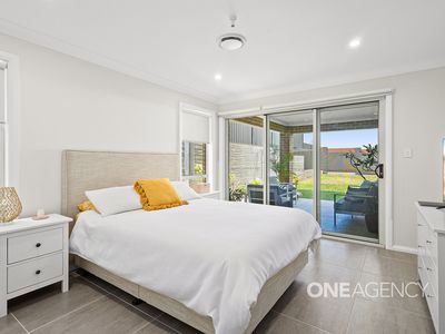 11 Butterfactory Drive, Calderwood