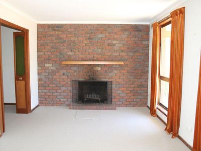 23 Ebden Street, Heathcote