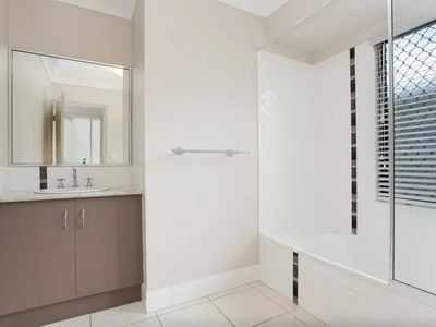 53 Meranti Street, Edmonton