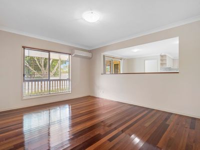 1 Butler Place, Redland Bay