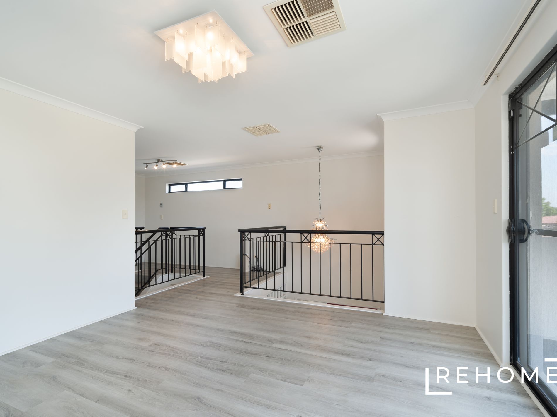 15 THURLOE WAY, Canning Vale