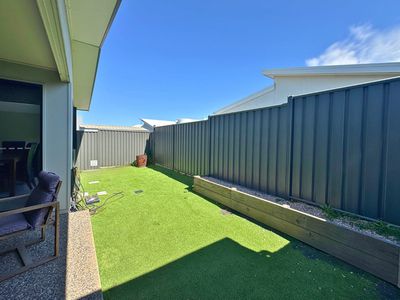6 Kingfisher Street, Moranbah