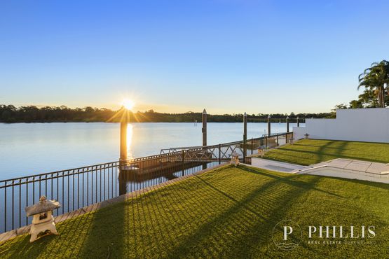 5276 Marine Drive North, Sanctuary Cove
