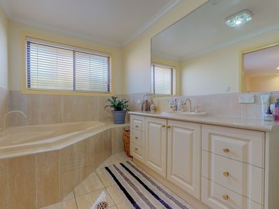 46 Castlereagh Avenue, Dubbo