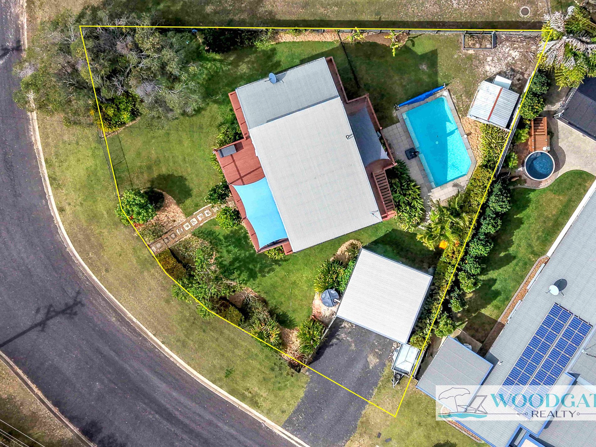 27 MACKEREL STREET, Woodgate