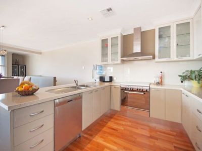 19B Lake Terrace West , Mount Gambier