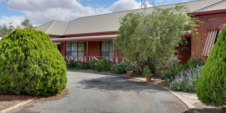 8 Caulfield Street, Violet Town