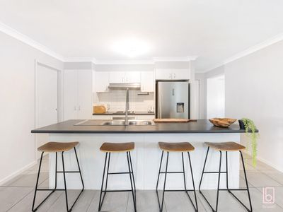 33 Cadonia Road, Tuggerawong