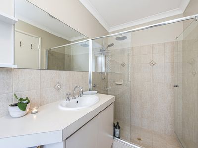 5 Cherbourg Grove, Port Kennedy