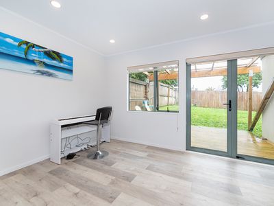 55 Kona Crescent, Henderson