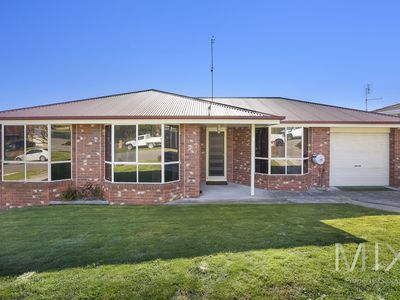 91 Sunshine Road, Austins Ferry