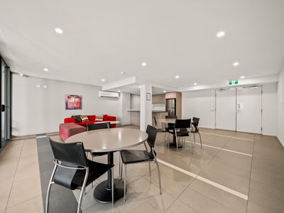 180 / 369 Hay Street, Perth