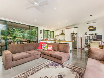 21 Mundurra Avenue, Ocean Shores