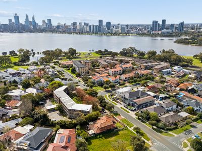 7 / 29 Hurlingham Road, South Perth