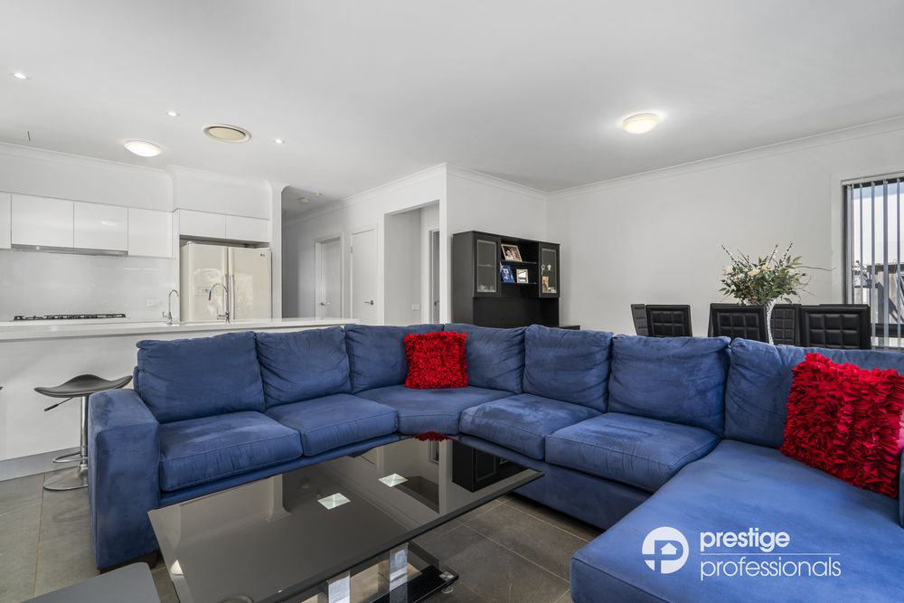 4 Bartholomew Circuit, Moorebank