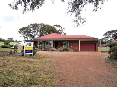 14 Muriel Street, Kangaroo Flat