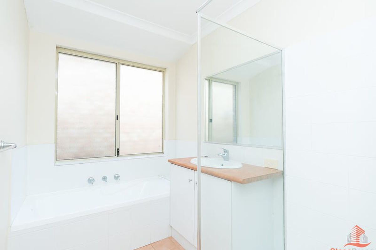 1 / 40-42 Hopkinson Way, Wilson