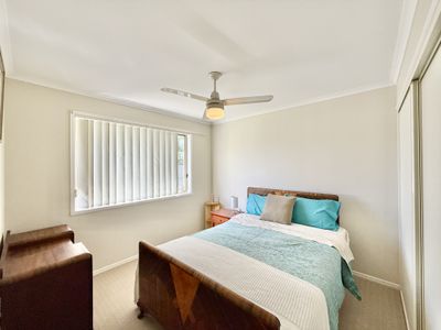 2 / 107 Nissen Street, Urraween