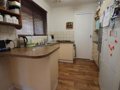8 / 277 Lambert St, Bathurst