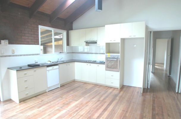 665 Craigieburn Road, Craigieburn