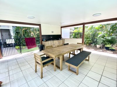 25 / 242 Grafton Street, Cairns North