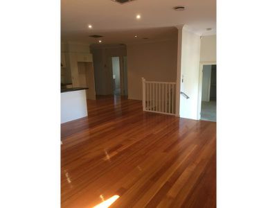 1 / 55 Cassowary Street, Doncaster East