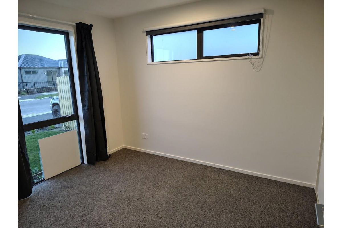 80A Bill Hammond Drive, Belfast