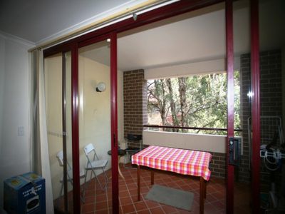 211 / 508 Riley Street, Surry Hills