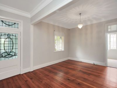 5 Glebe Road, Newtown