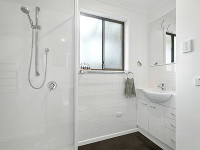 45 Big Roaring Beach Road, Surveyors Bay