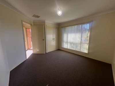 12 Magpie Close, Dubbo