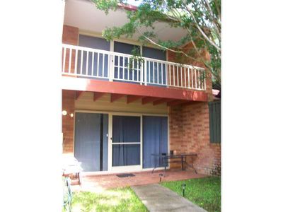 2 / 10 Albert Street, Ourimbah
