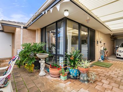 15 / 5 SAINTE MAXIME AVENUE, Port Kennedy