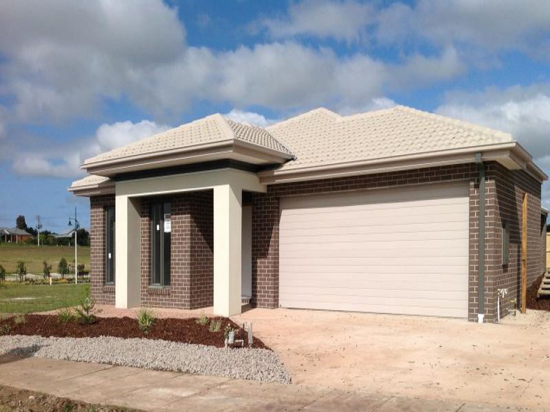 17 Stonebridge Street, Drysdale