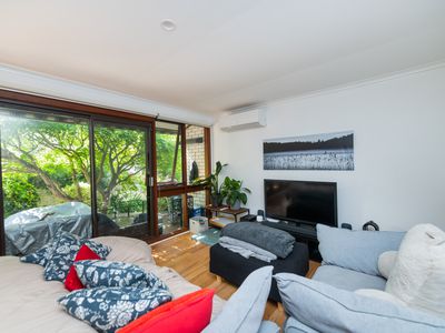 10 Dallachy Place, Page