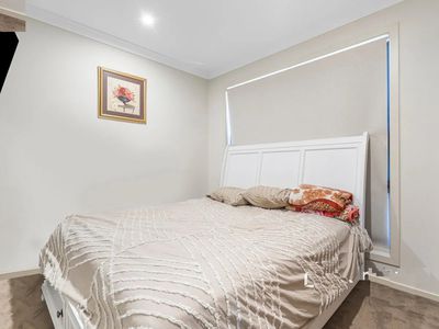 4 Laurel Drive, Helensvale