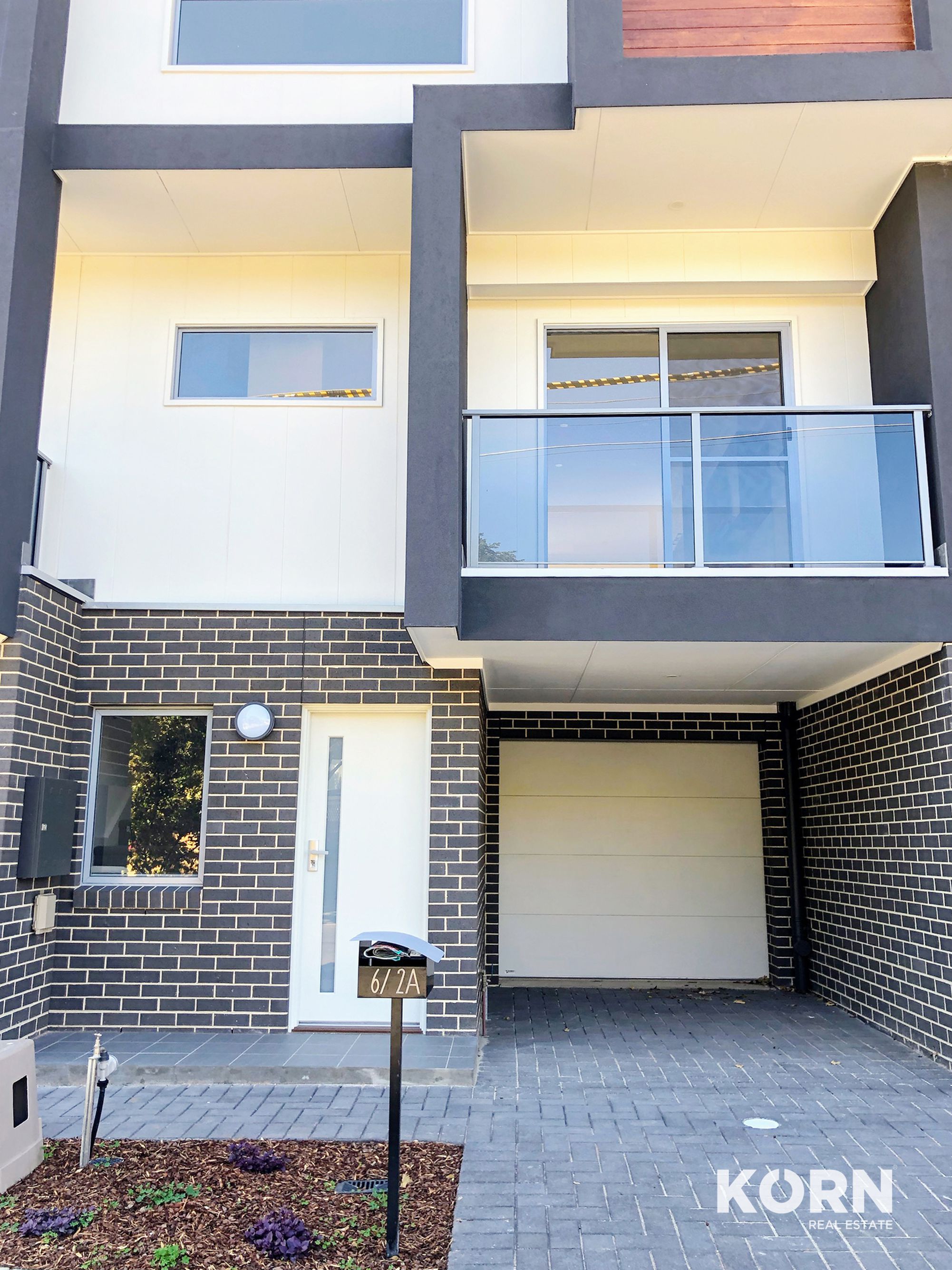 6 / 2A Henry Street, Plympton